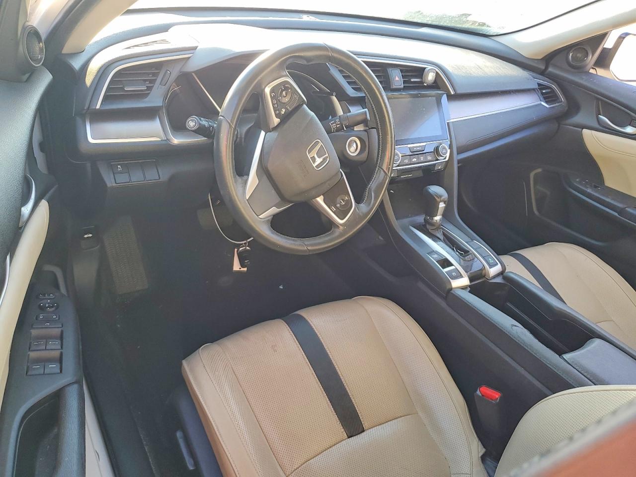 2016 HONDA CIVIC EXL photo 8