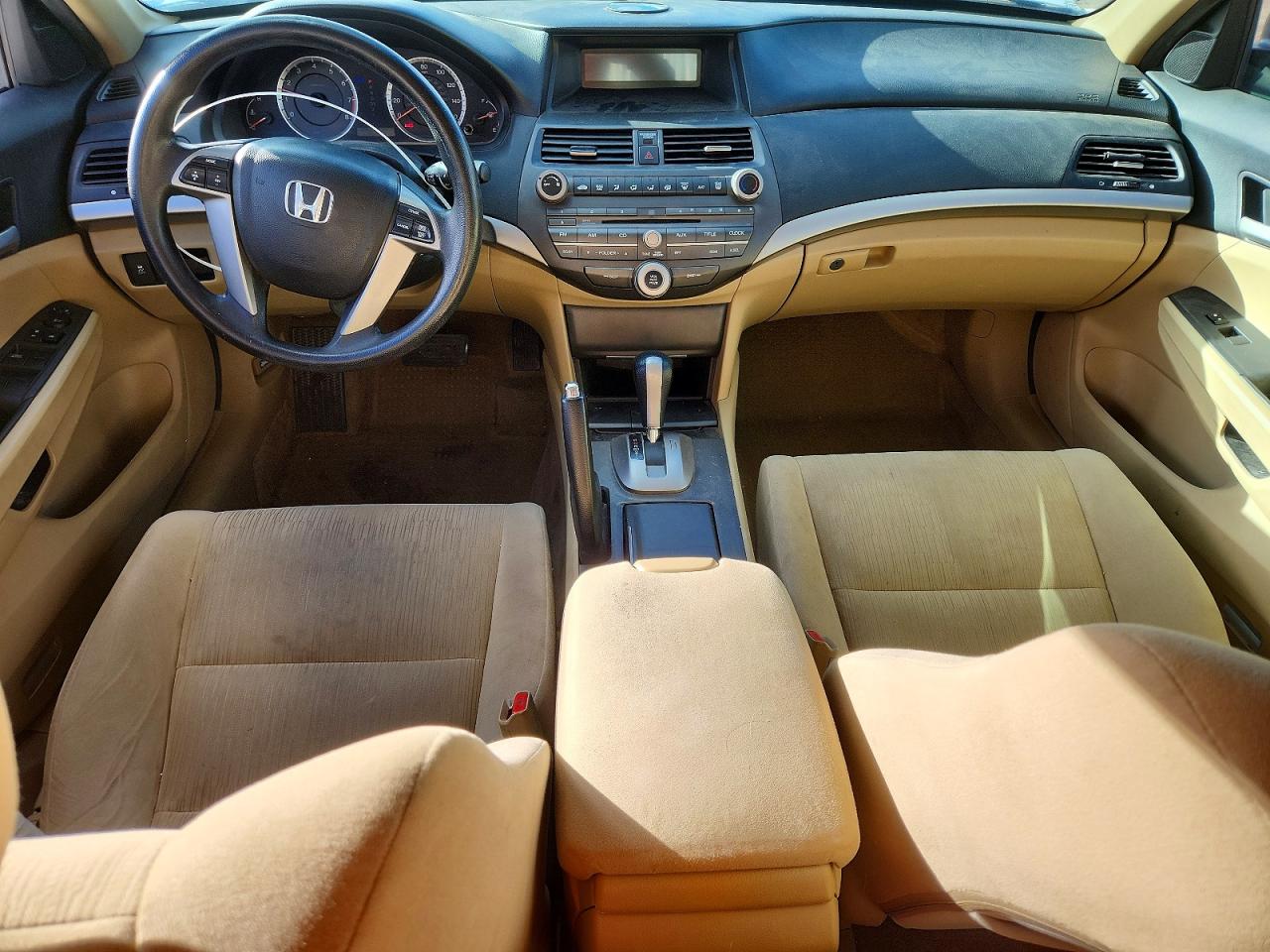 2011 HONDA ACCORD LX photo 15