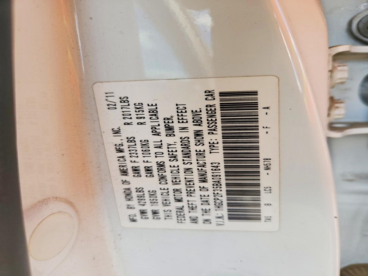 2011 HONDA ACCORD LX photo 25