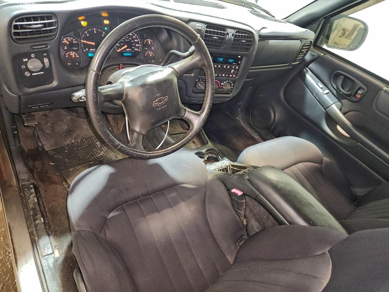 2003 CHEVROLET S TRUCK S10 photo 8
