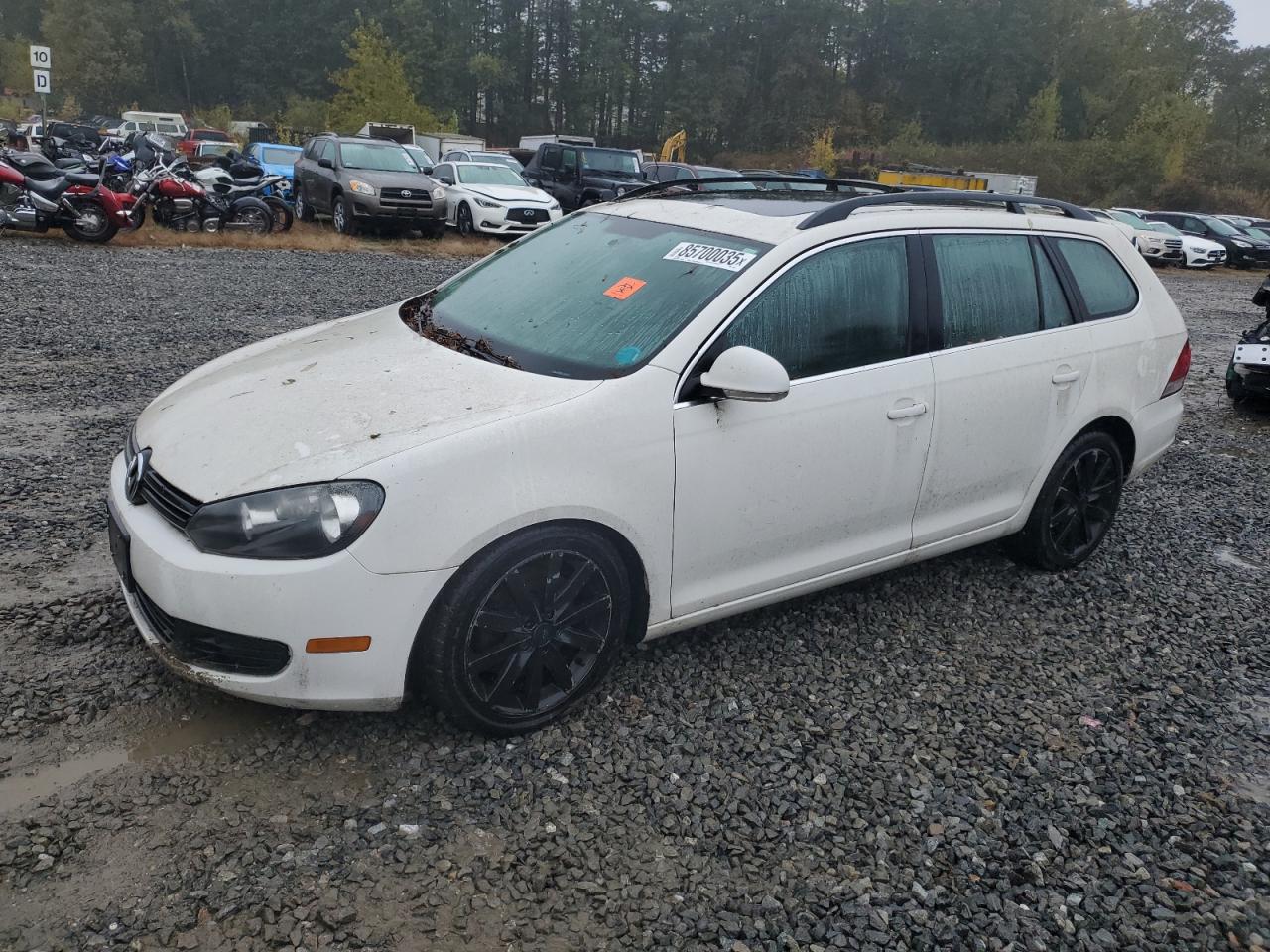 2013 VOLKSWAGEN JETTA