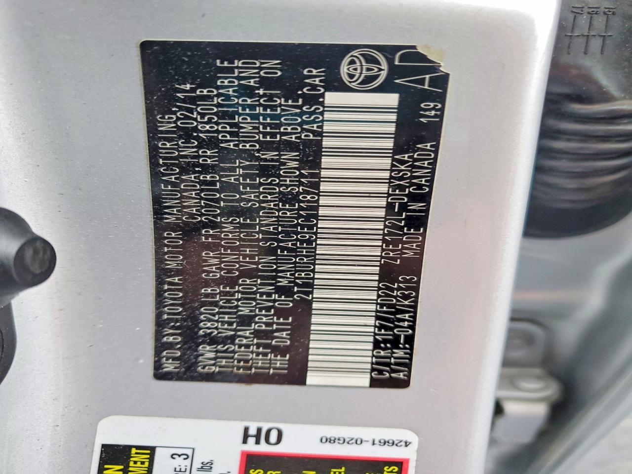 2014 TOYOTA COROLLA L photo 12