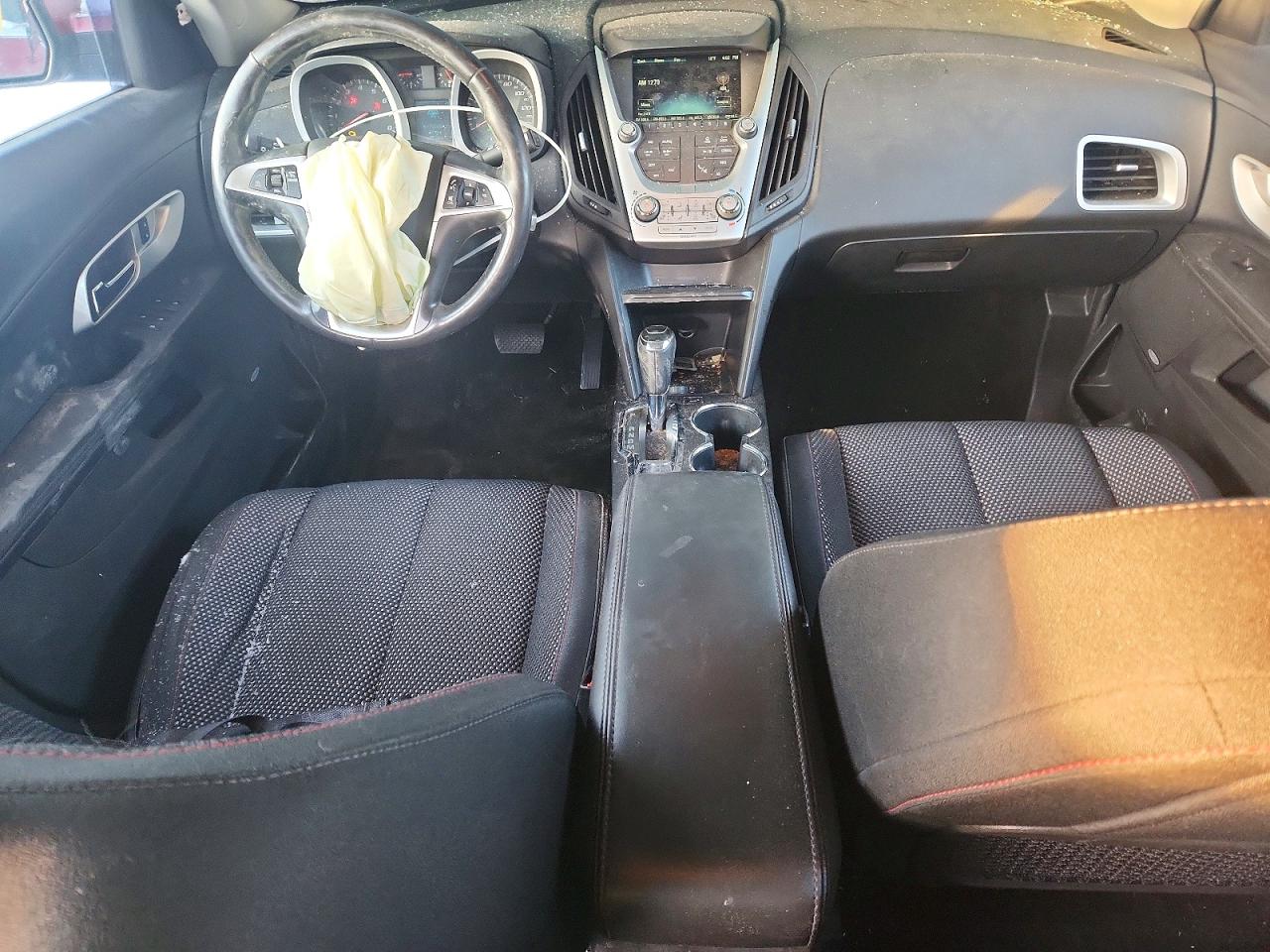 2017 CHEVROLET EQUINOX LT photo 8