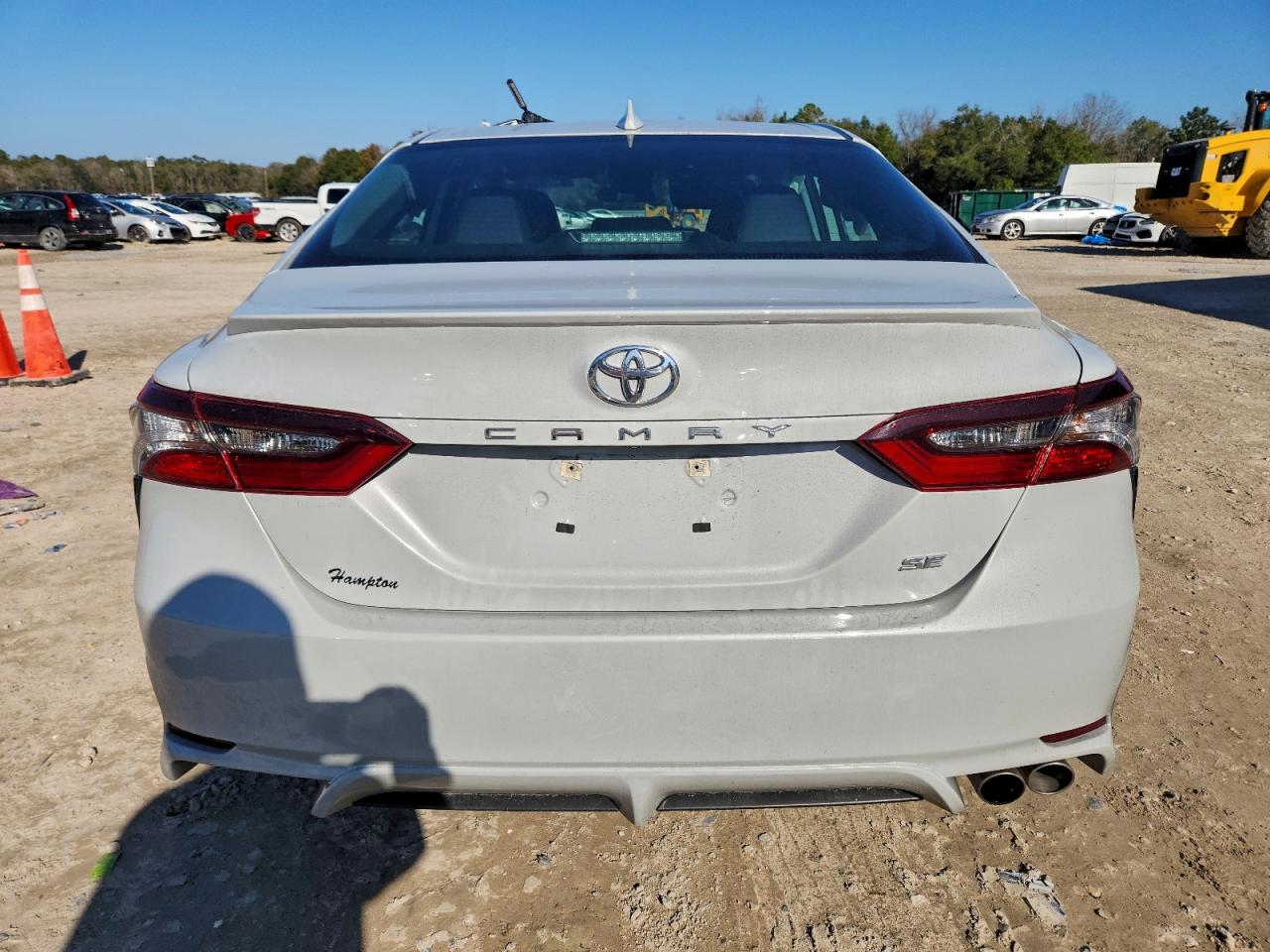 2023 TOYOTA CAMRY SE NIGHT SHADE photo 6