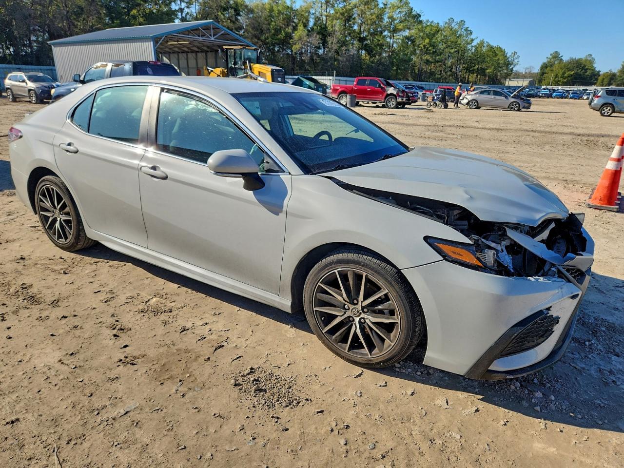 2023 TOYOTA CAMRY SE NIGHT SHADE photo 4