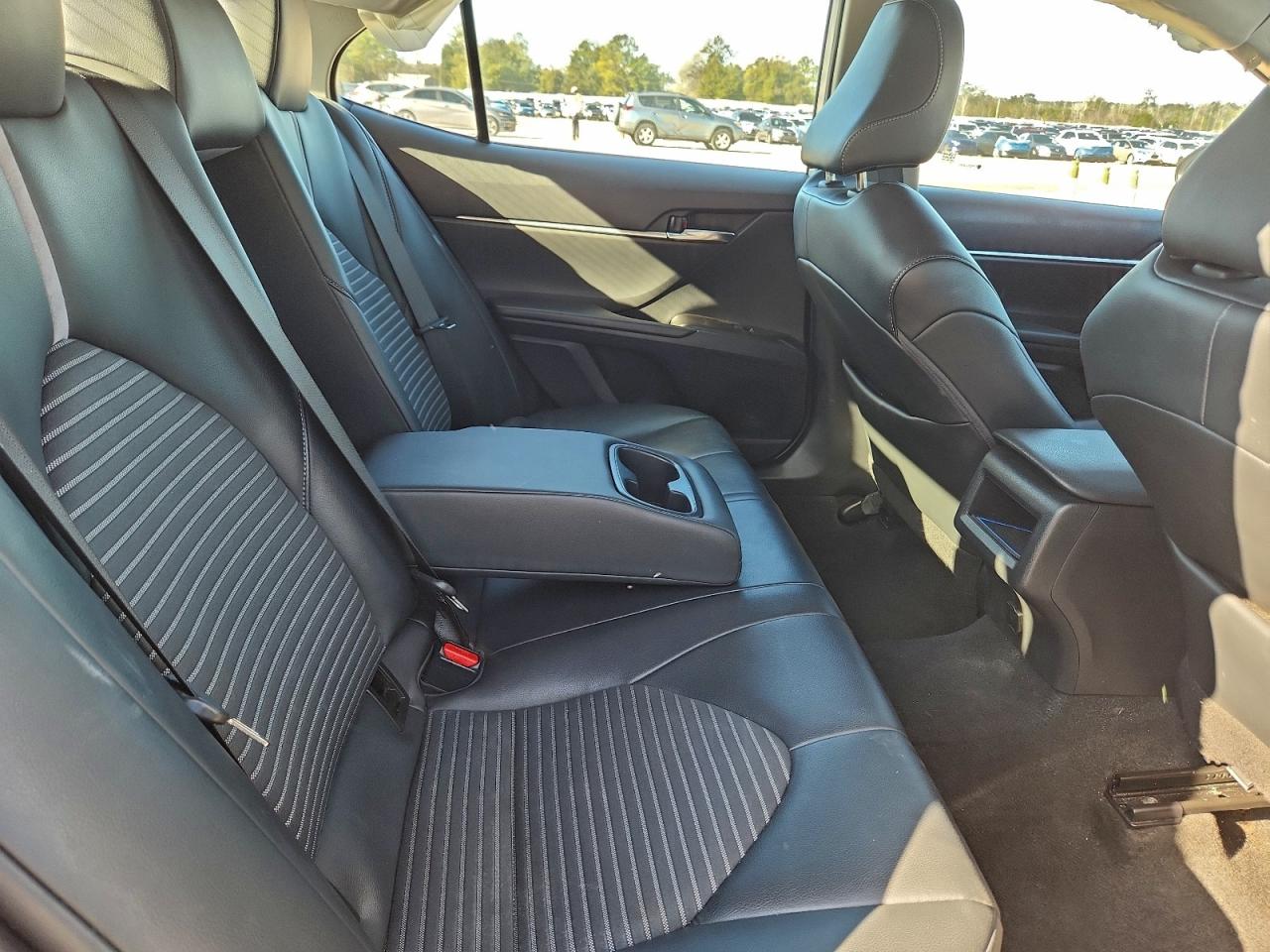 2023 TOYOTA CAMRY SE NIGHT SHADE photo 10