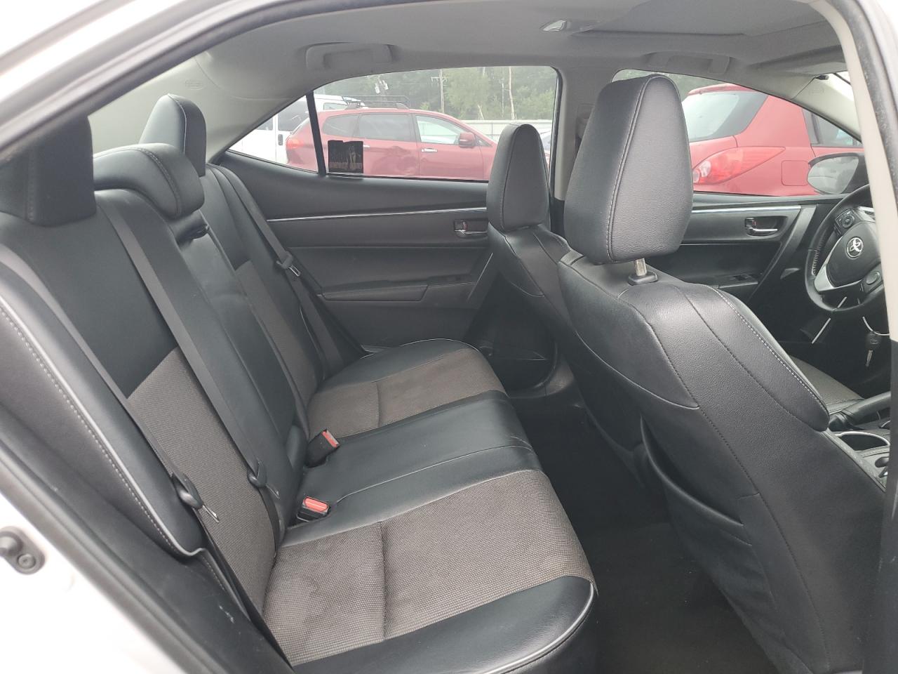 2016 TOYOTA COROLLA L photo 10