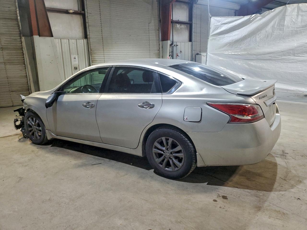 2015 NISSAN ALTIMA photo 2