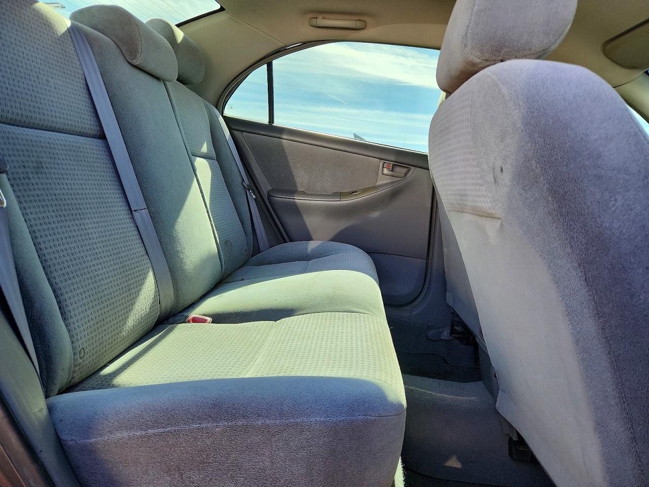 2007 TOYOTA COROLLA CE photo 10