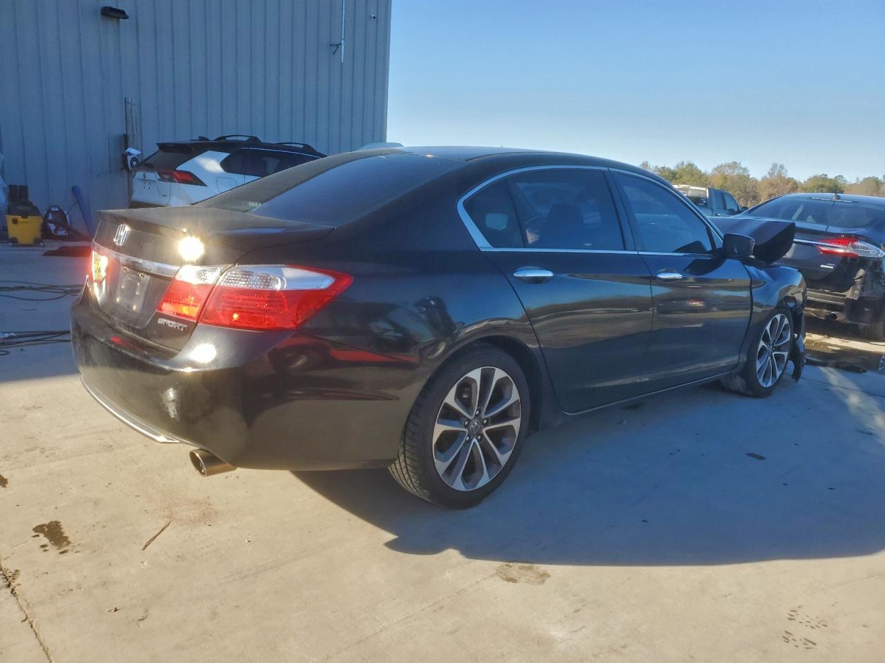 2015 HONDA ACCORD SPORT photo 5