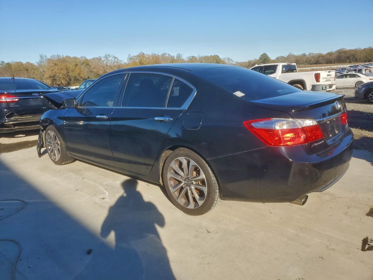 2015 HONDA ACCORD SPORT photo 3