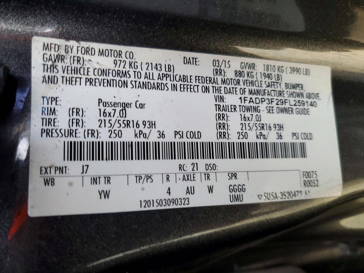 2015 FORD FOCUS SE photo 12