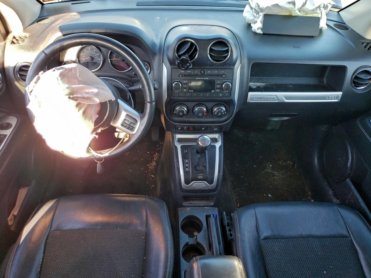 2016 JEEP COMPASS LATITUDE photo 8