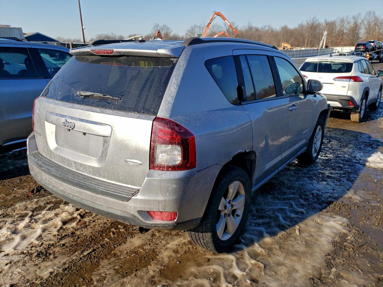 2016 JEEP COMPASS LATITUDE photo 3