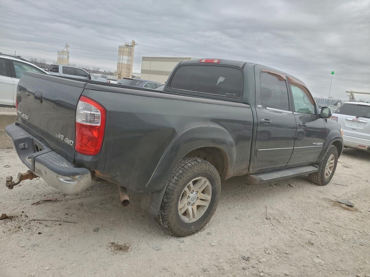 2005 TOYOTA TUNDRA DOUBLE CAB SR5 photo 3