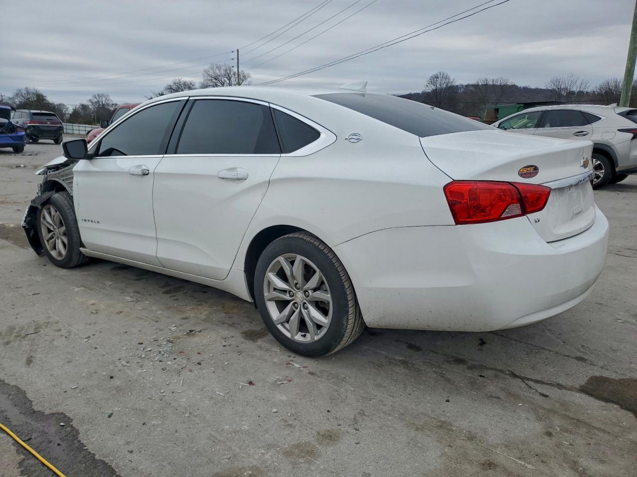 2018 CHEVROLET IMPALA LT photo 3