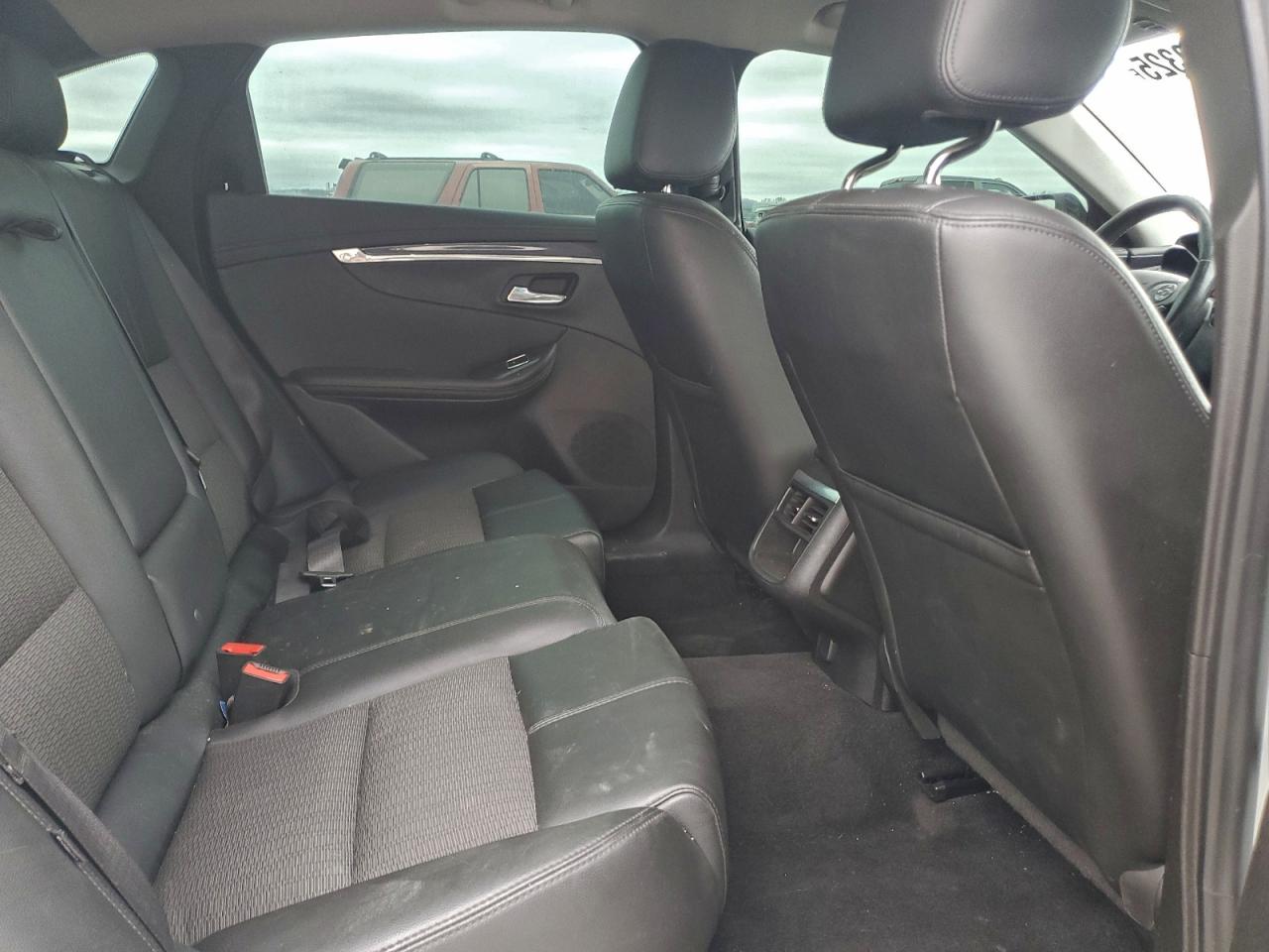 2018 CHEVROLET IMPALA LT photo 19