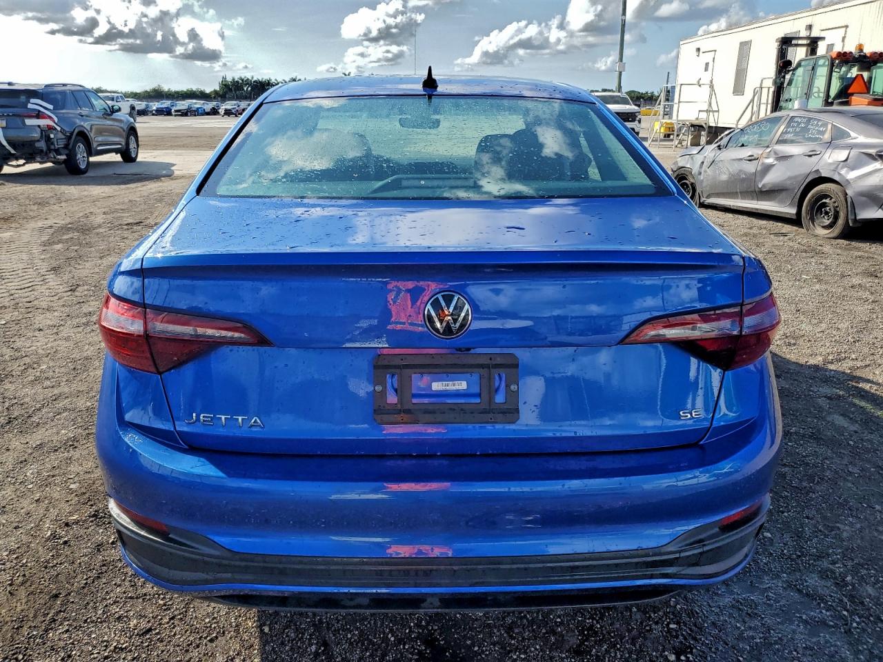 2024 VOLKSWAGEN JETTA SE photo 6
