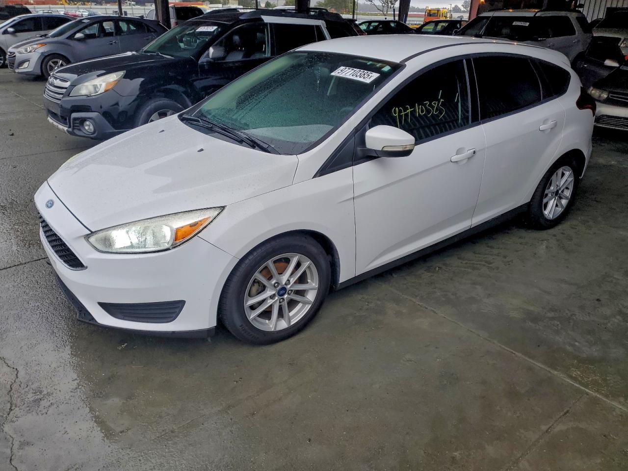 2017 FORD FOCUS