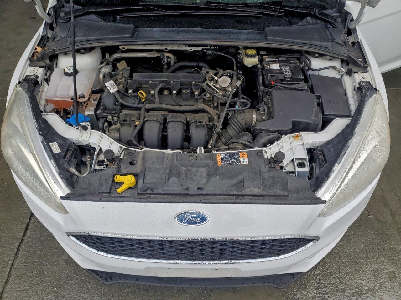 2017 FORD FOCUS SE photo 11