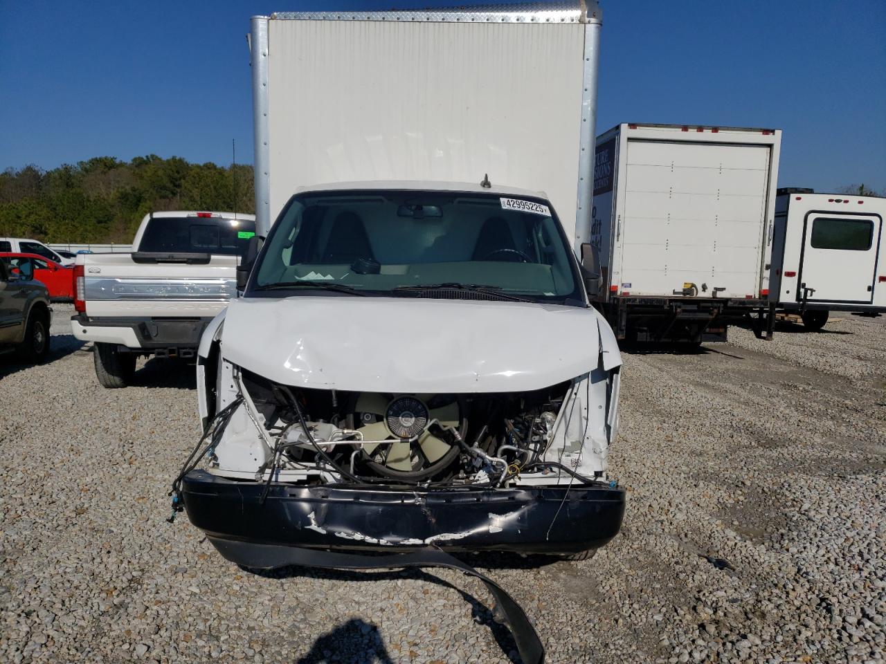 2022 GMC SAVANA CUTAWAY G3500 photo 5