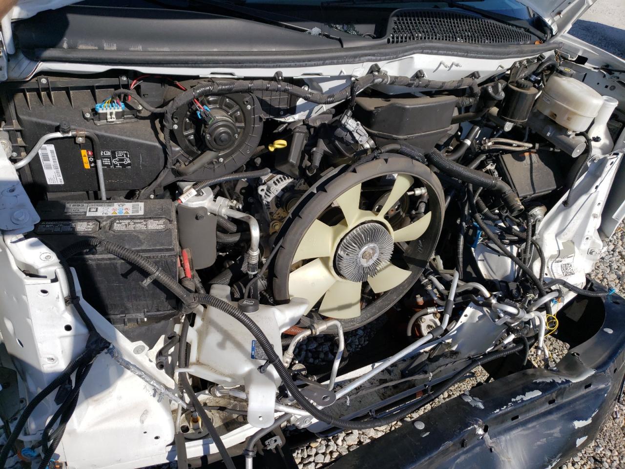 2022 GMC SAVANA CUTAWAY G3500 photo 12
