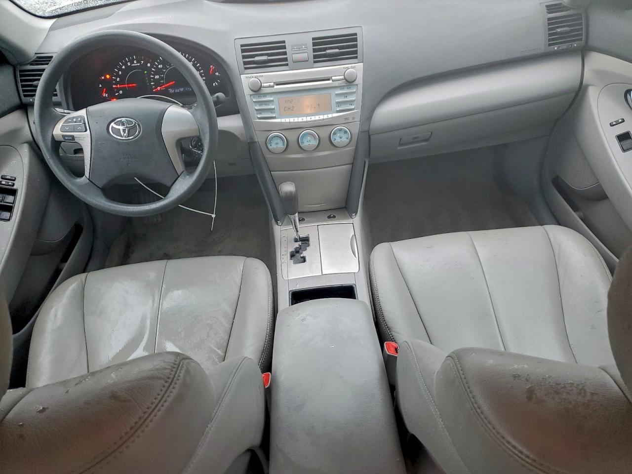 2009 TOYOTA CAMRY BASE photo 22