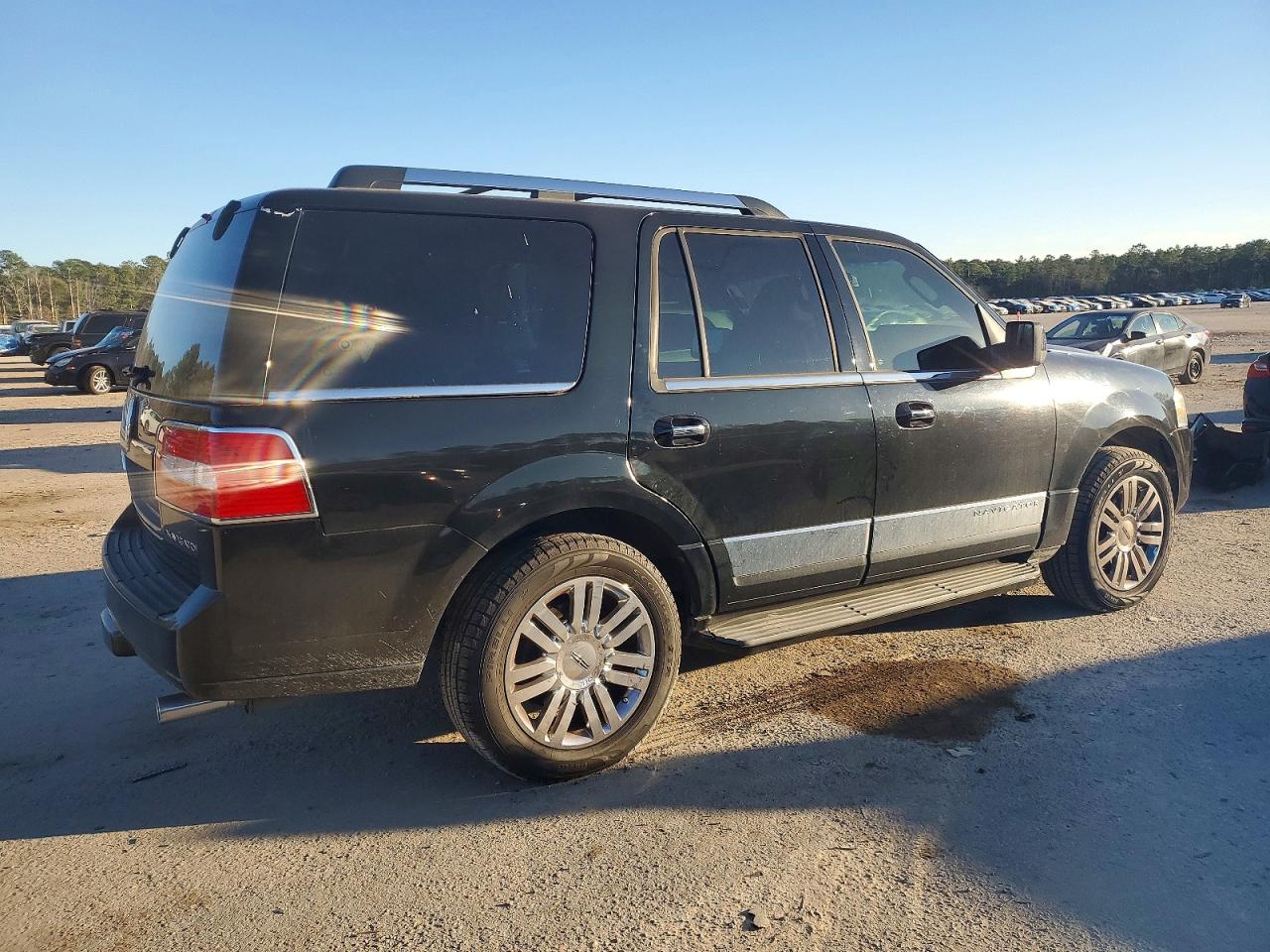 2007 LINCOLN NAVIGATOR photo 3