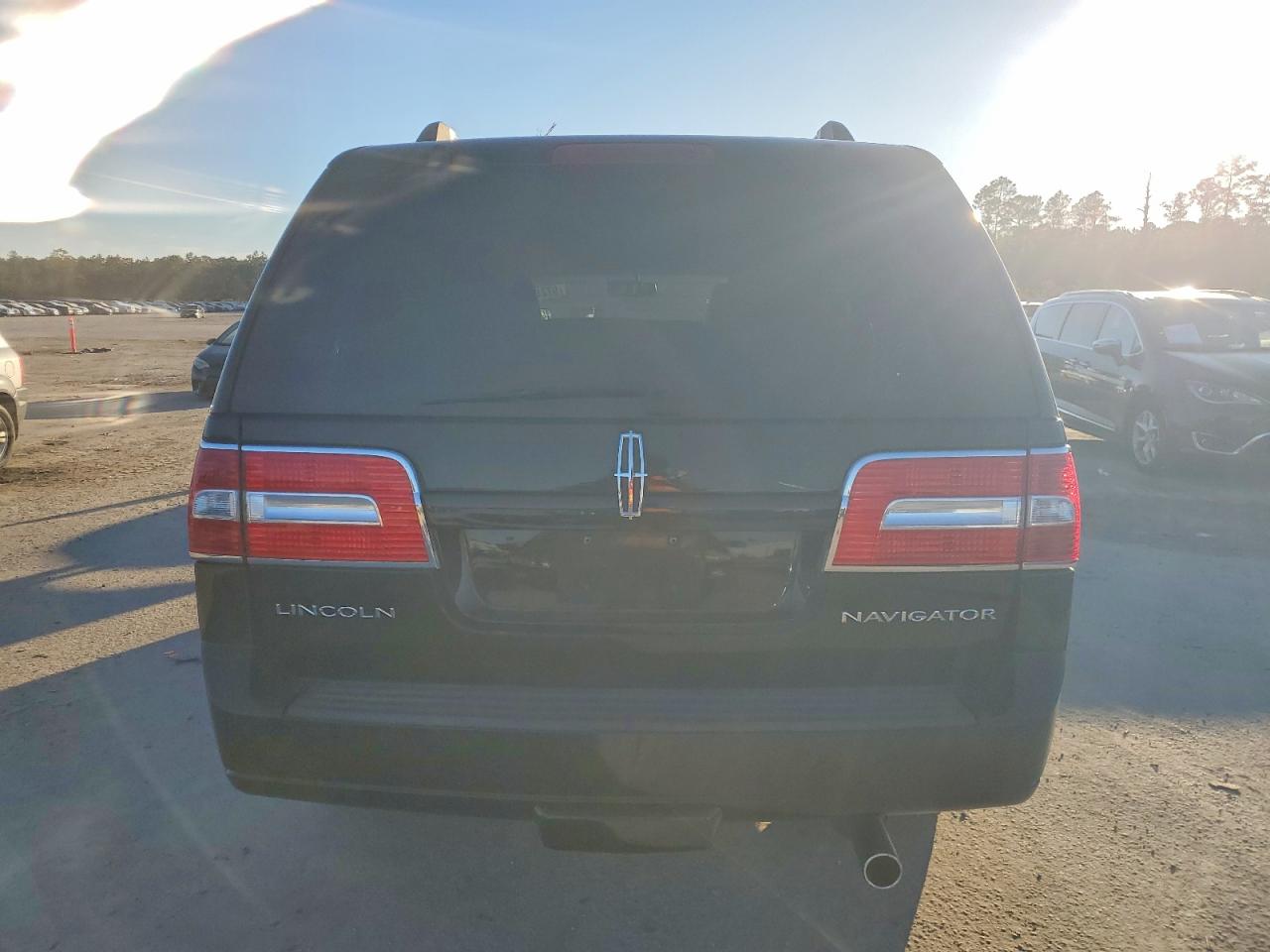 2007 LINCOLN NAVIGATOR photo 6