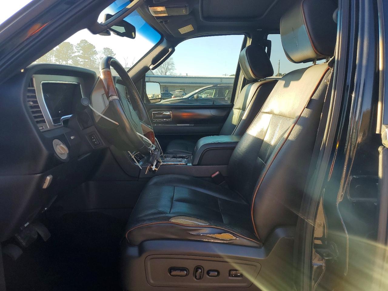 2007 LINCOLN NAVIGATOR photo 7