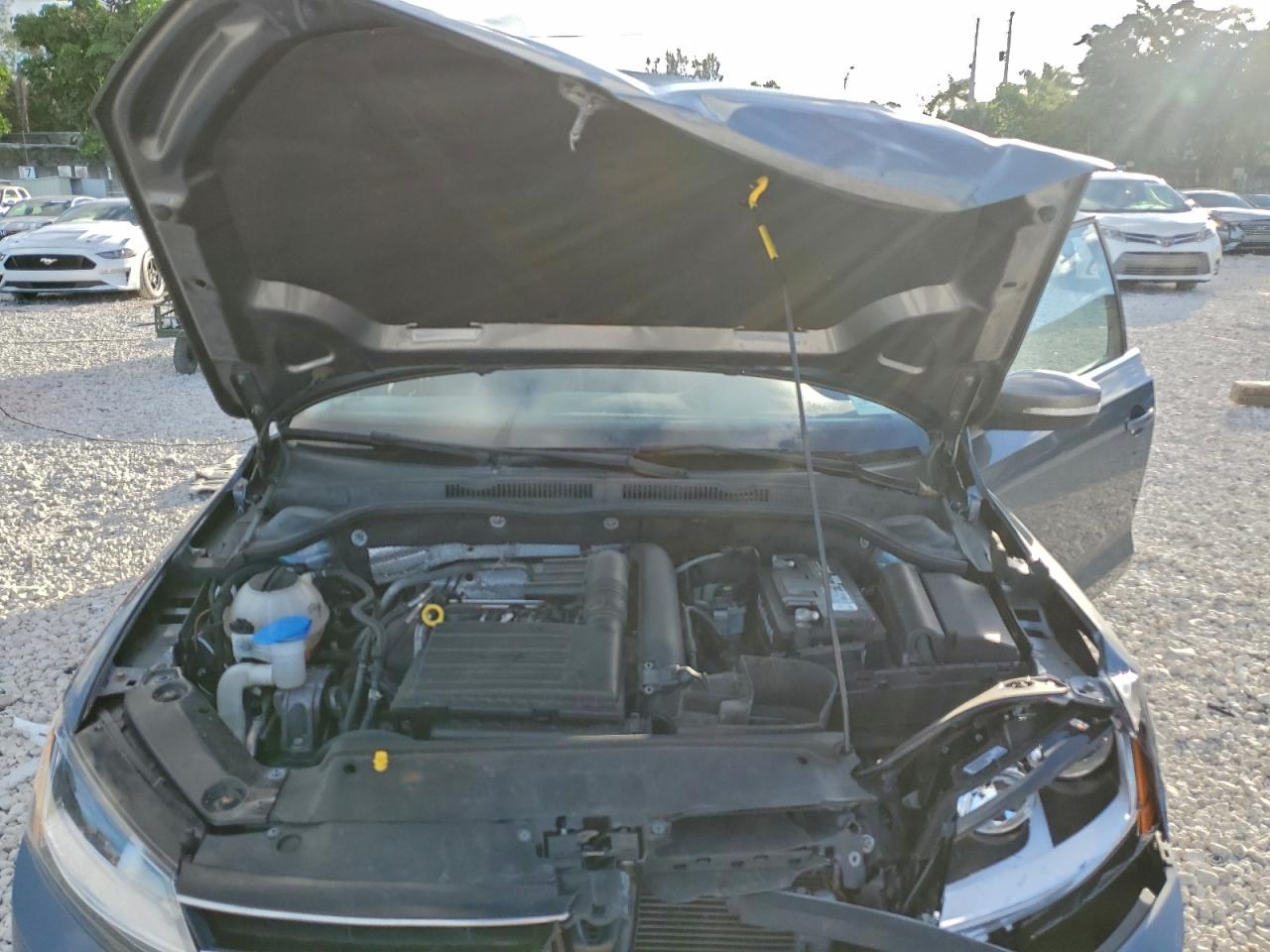 2017 VOLKSWAGEN JETTA SE photo 11