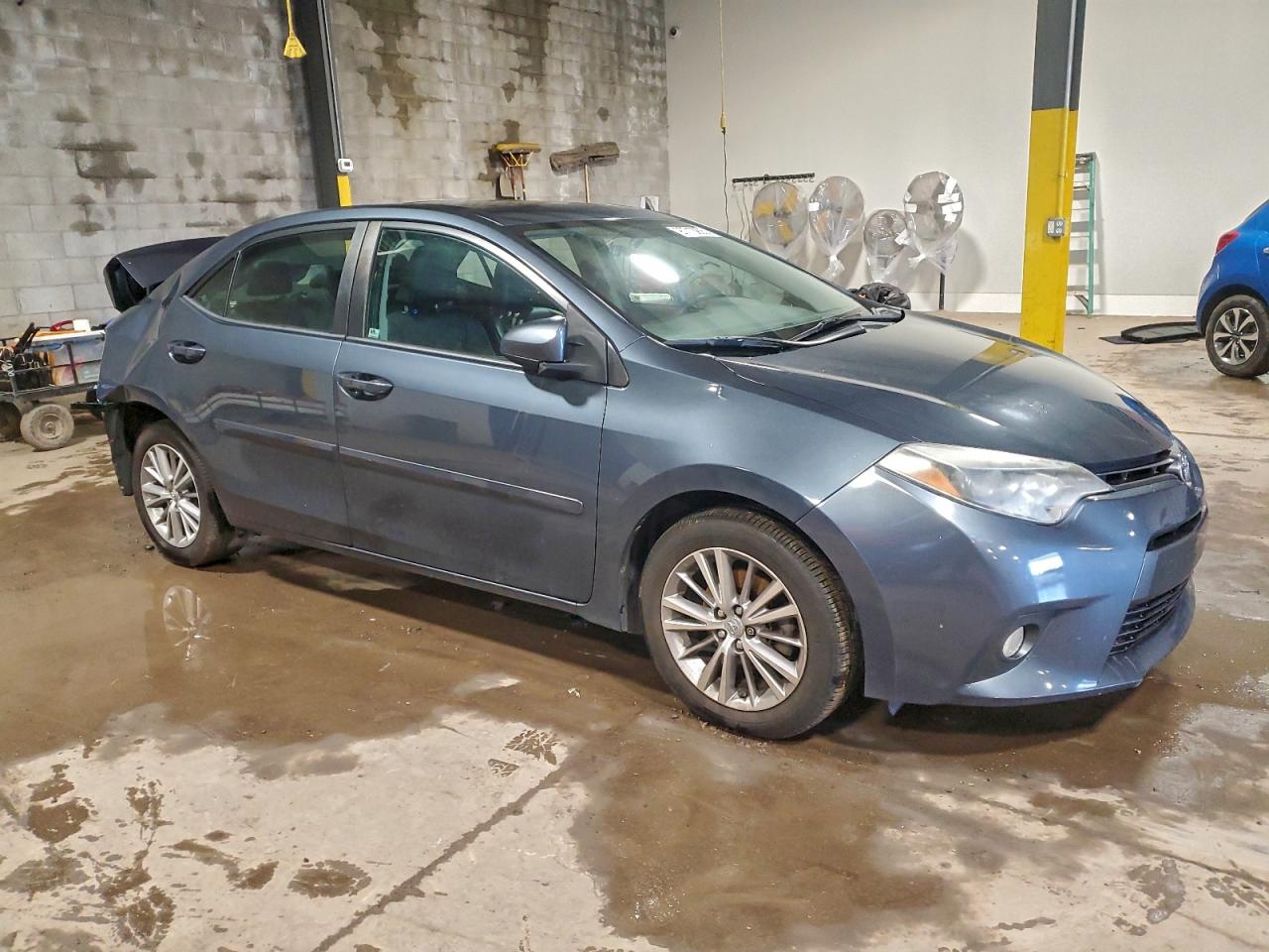 2015 TOYOTA COROLLA L photo 4