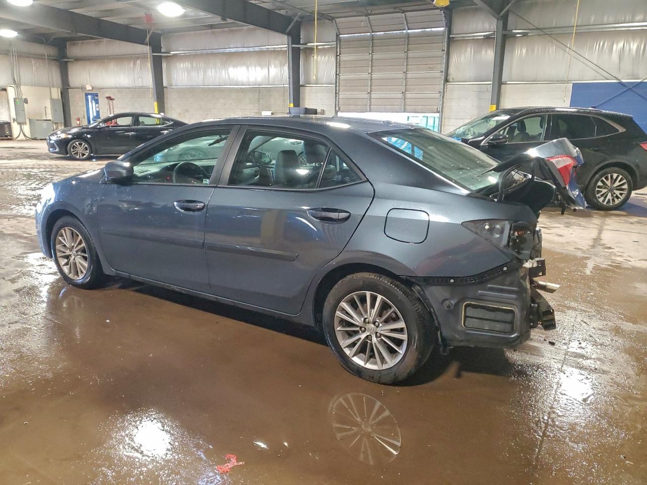 2015 TOYOTA COROLLA L photo 2