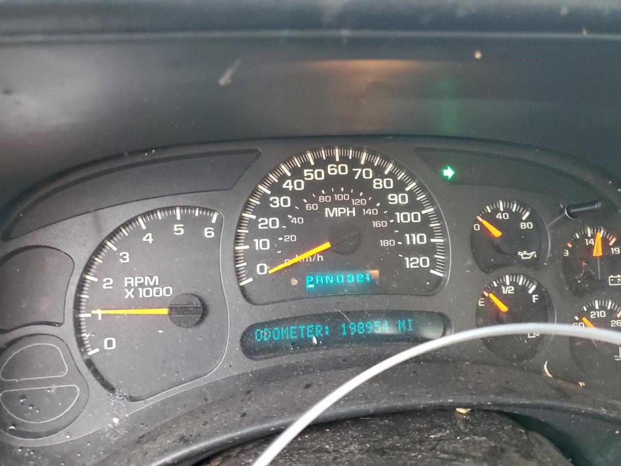 2004 CHEVROLET SILVERADO K1500 photo 9
