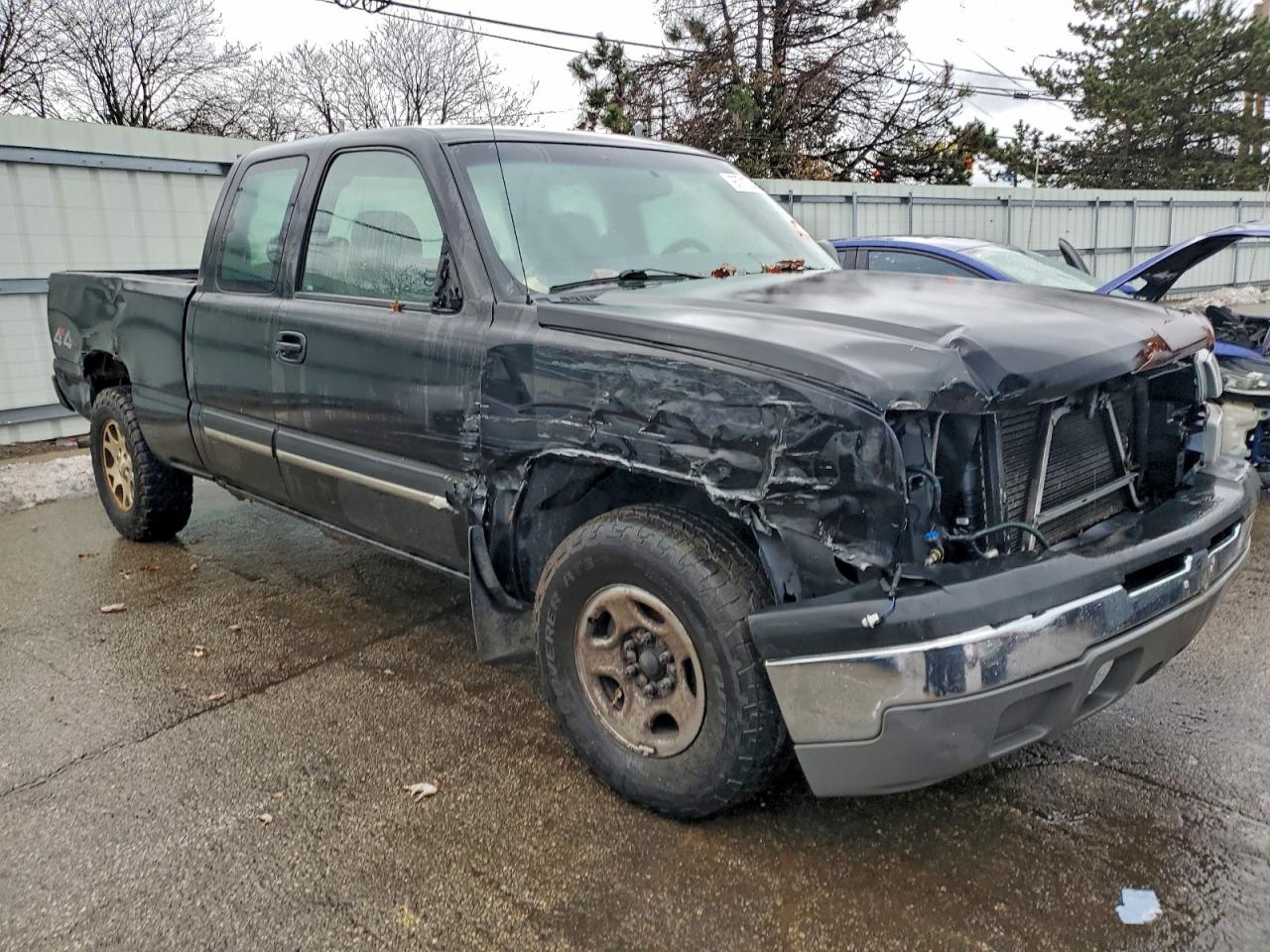 2004 CHEVROLET SILVERADO K1500 photo 4