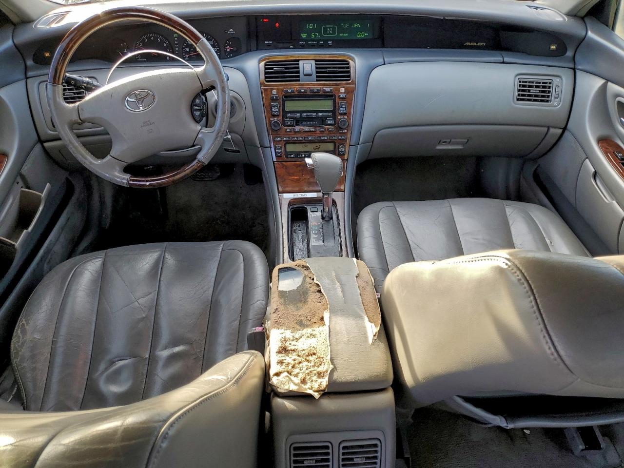 2003 TOYOTA AVALON XL photo 8