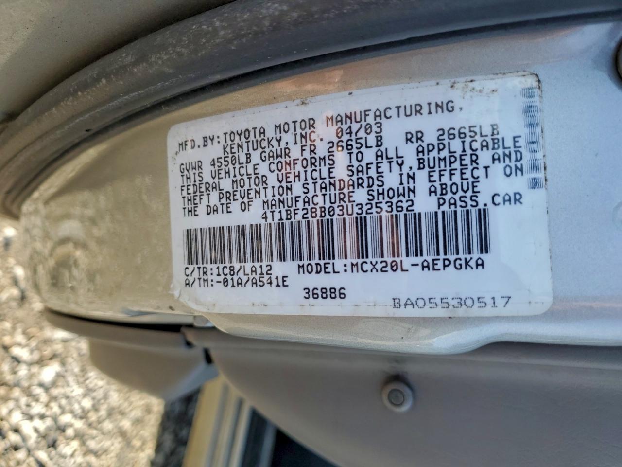 2003 TOYOTA AVALON XL photo 12