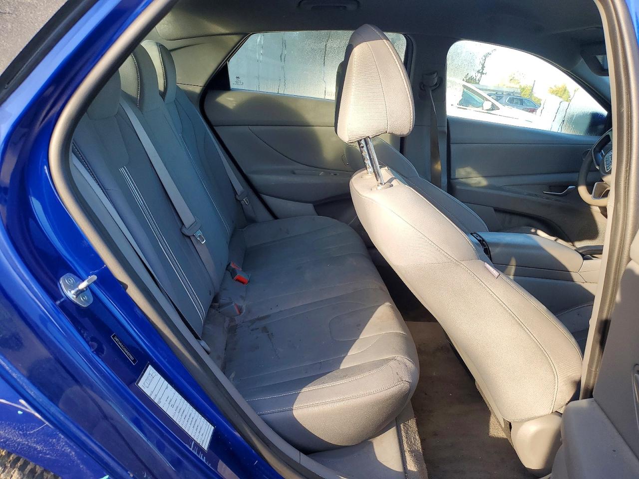 2021 HYUNDAI ELANTRA SEL photo 19