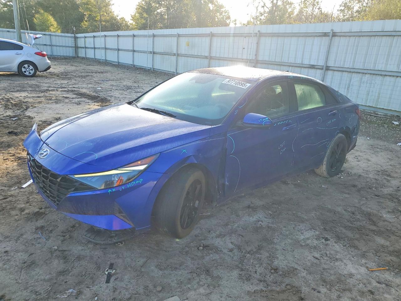 2021 HYUNDAI ELANTRA