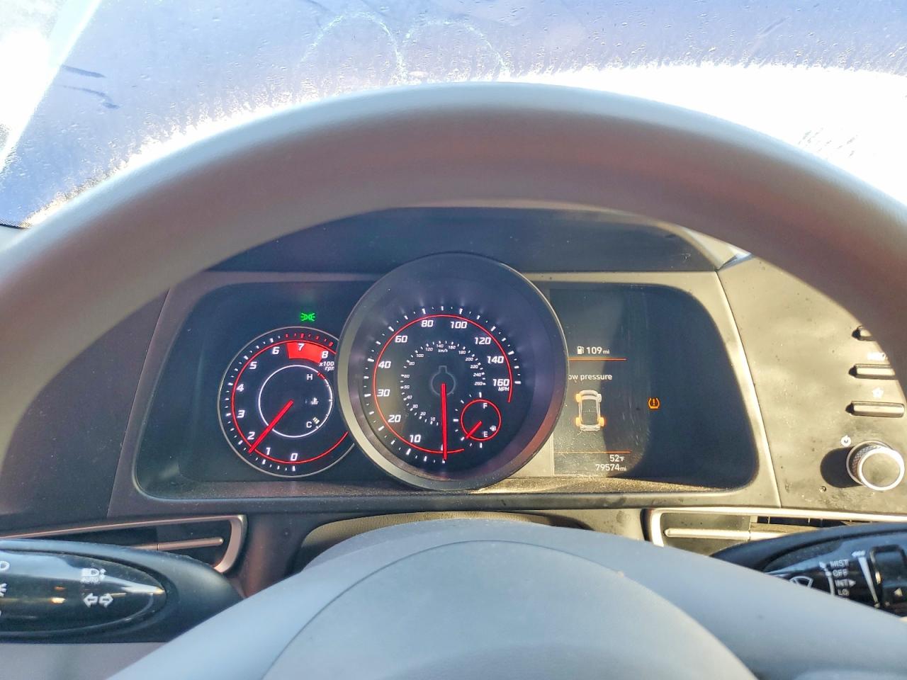 2021 HYUNDAI ELANTRA SEL photo 17