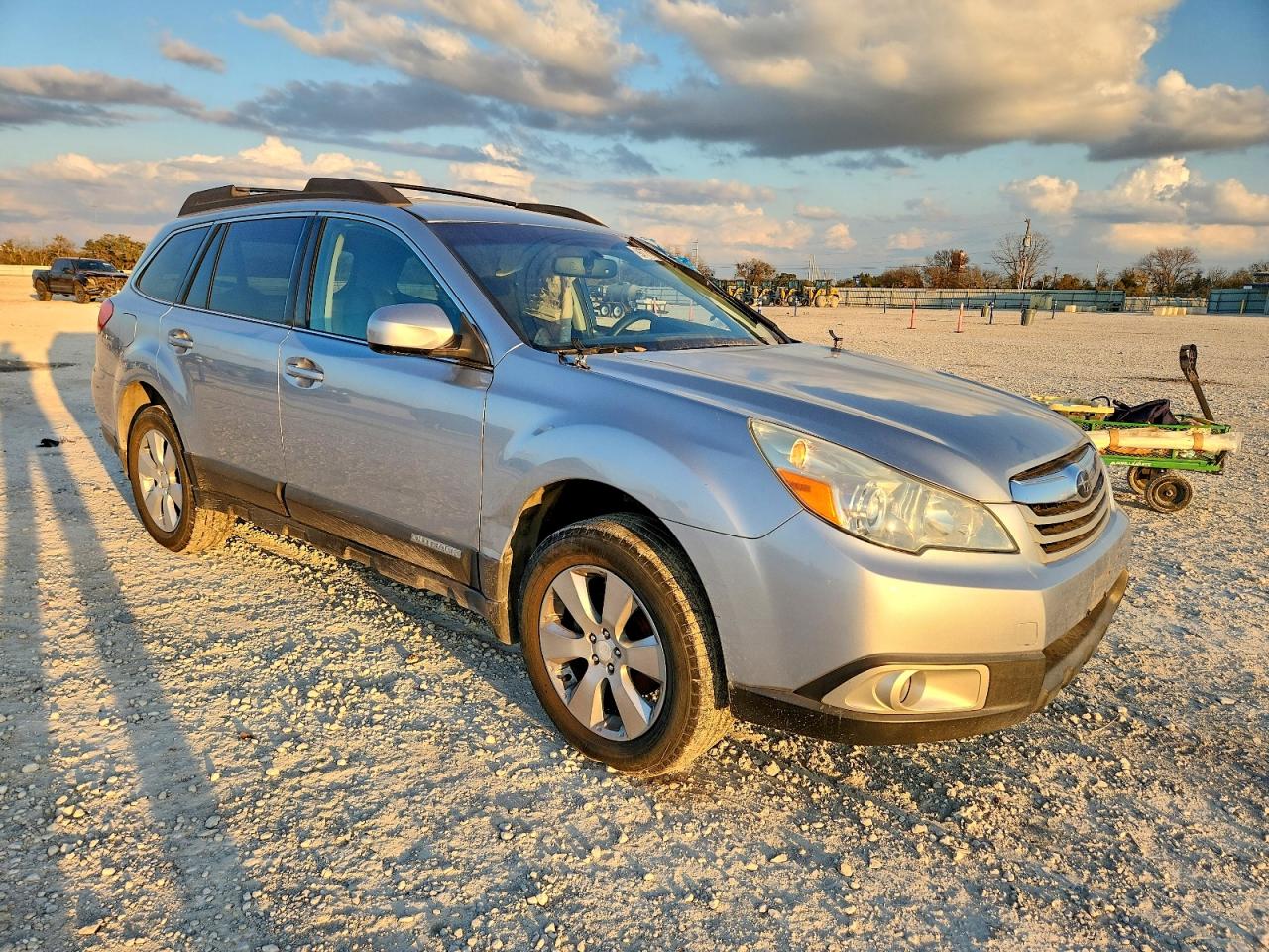2012 SUBARU OUTBACK 2.5I PREMIUM photo 4