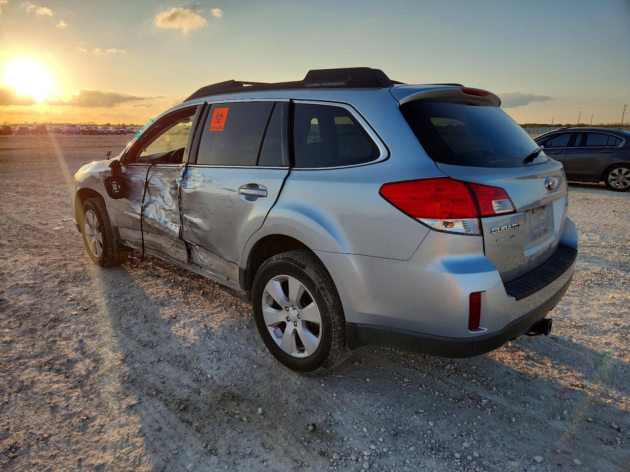 2012 SUBARU OUTBACK 2.5I PREMIUM photo 2
