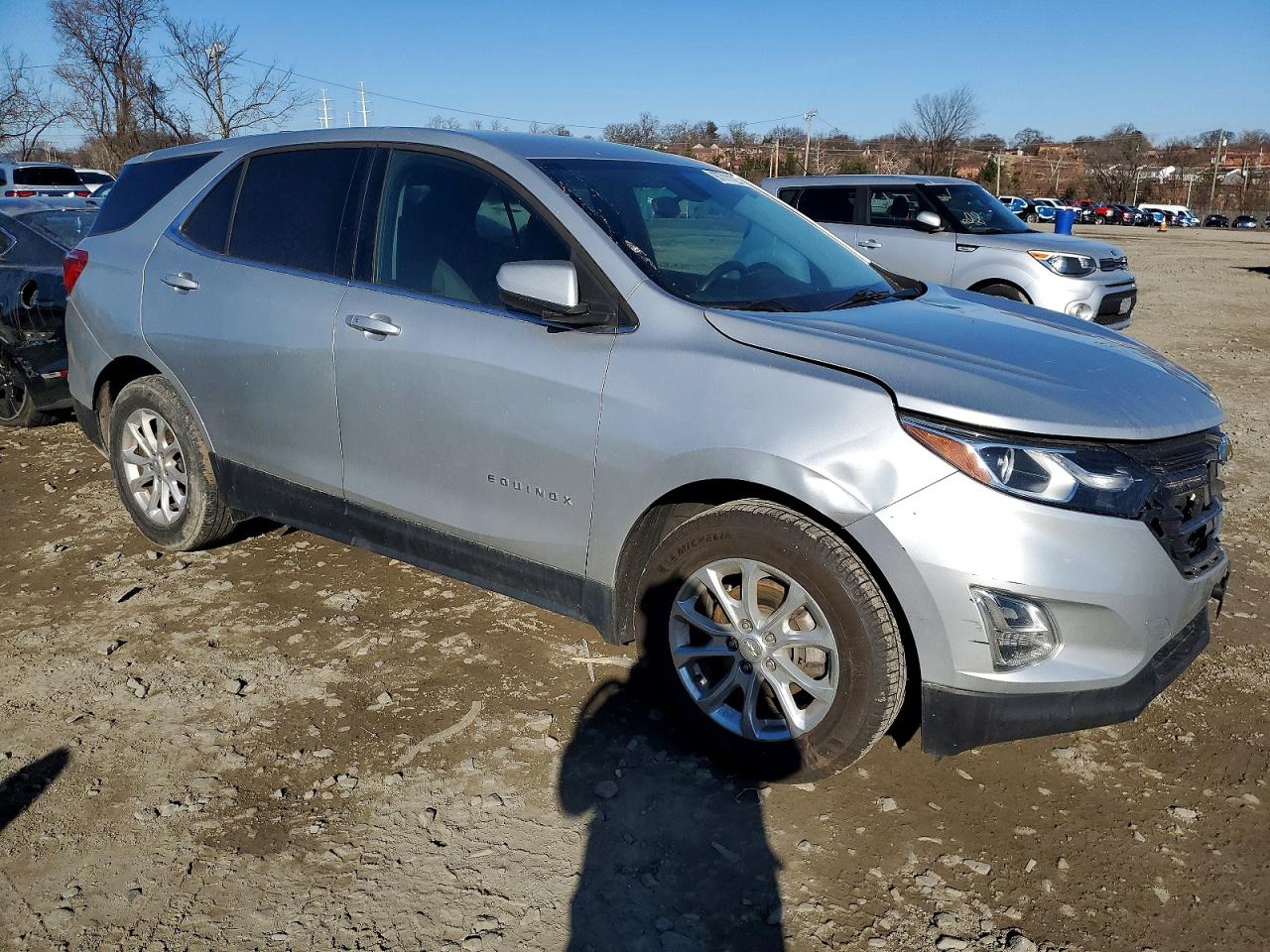 2018 CHEVROLET EQUINOX LT photo 4