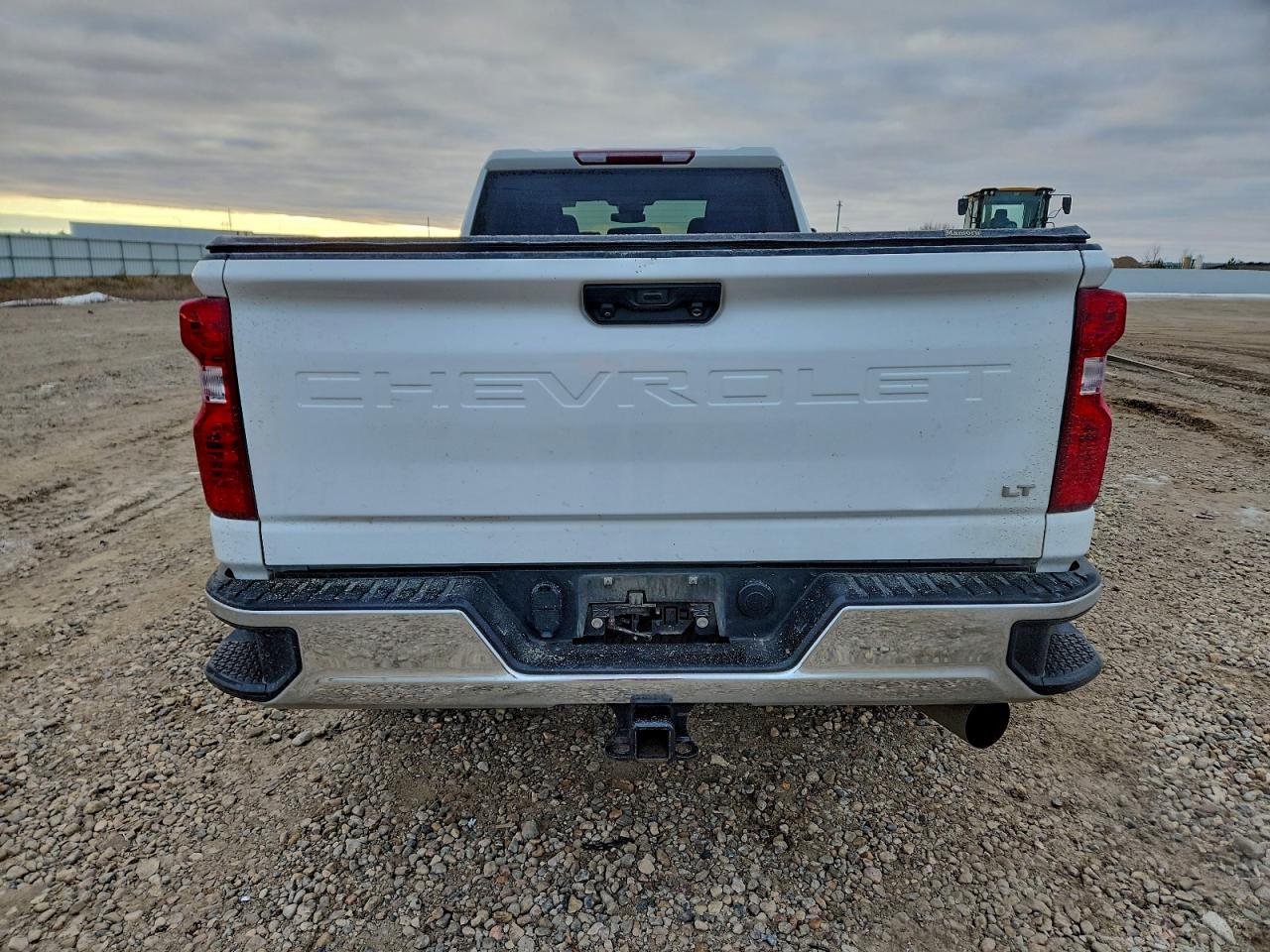 2024 CHEVROLET SILVERADO K3500 LT photo 6