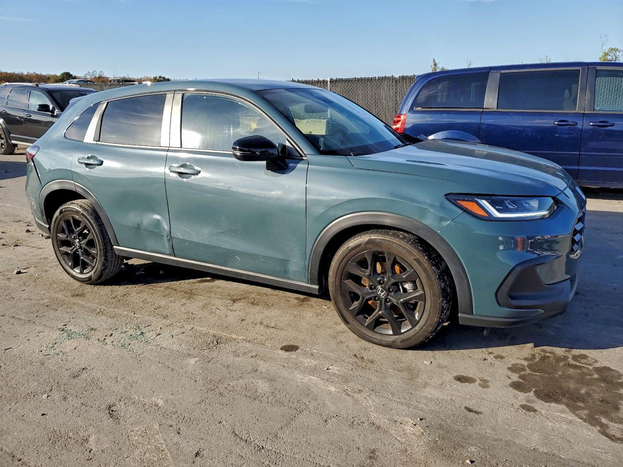 2024 HONDA HR-V SPORT photo 4