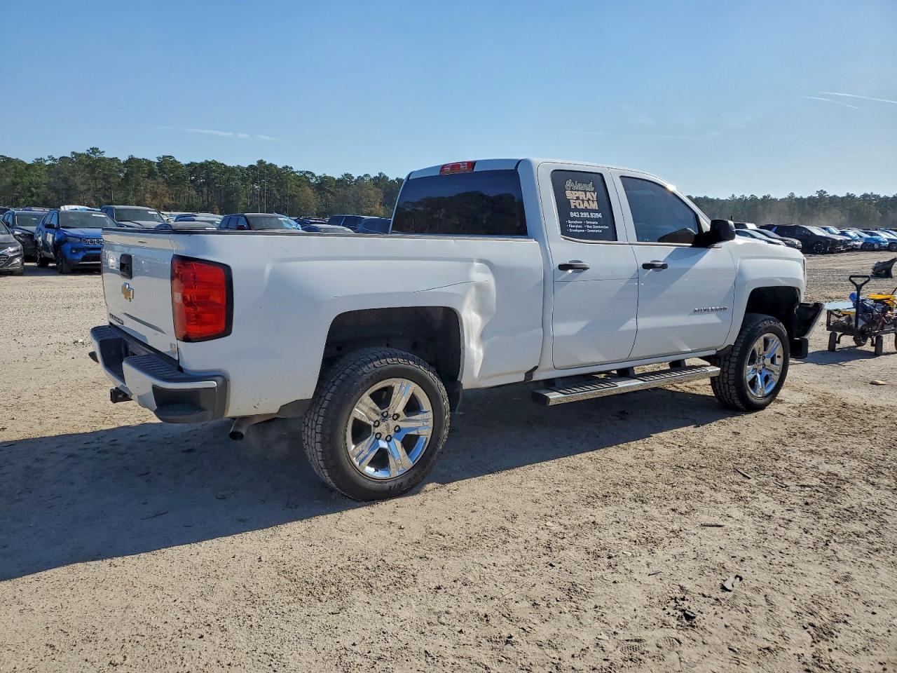 2018 CHEVROLET SILVERADO C1500 CUSTOM photo 3