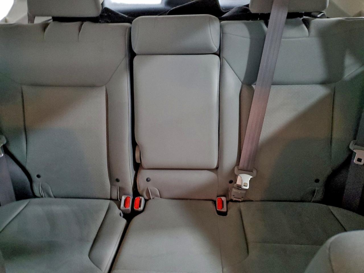 2015 HONDA CR-V LX photo 10