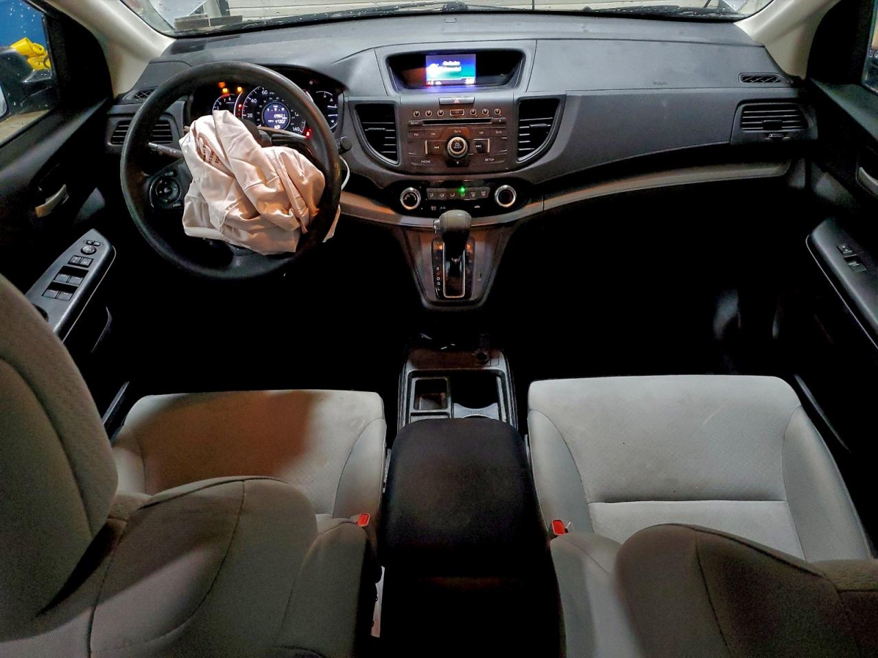 2015 HONDA CR-V LX photo 8