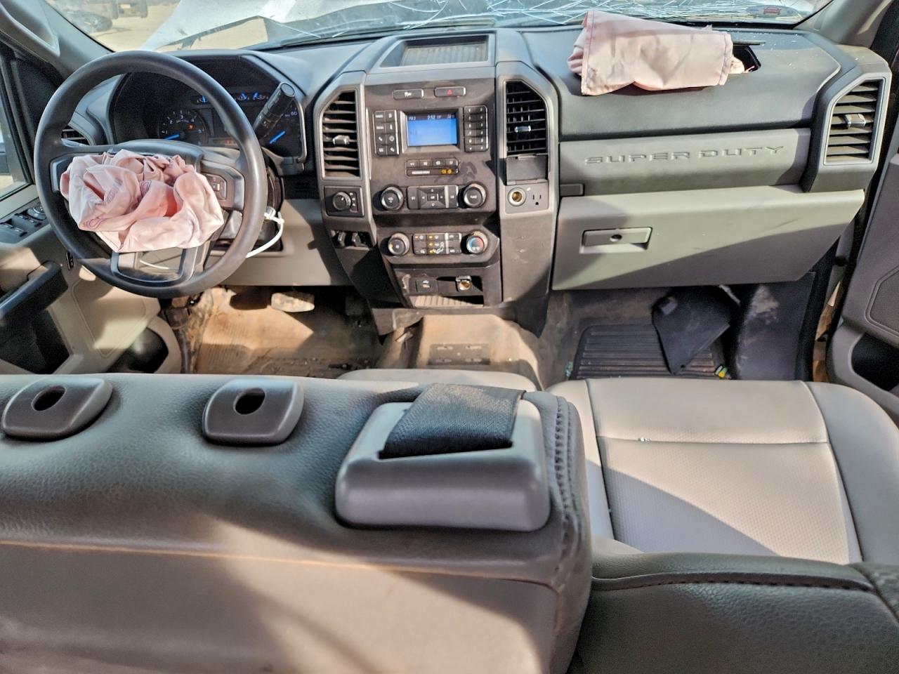 2020 FORD F350 SUPER DUTY TRUCK CAB AND CHASSIS photo 8