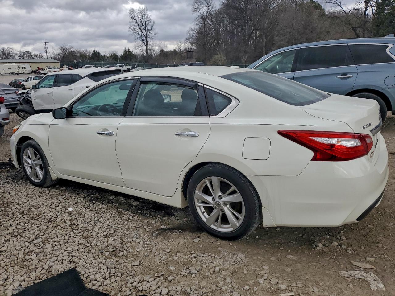 2017 NISSAN ALTIMA 2.5 photo 2